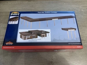 Bachmann Scenecraft 44-0015 Spurweite OO Nachkriegsbahnhof Baldachin verpackt - Bild 1 von 6