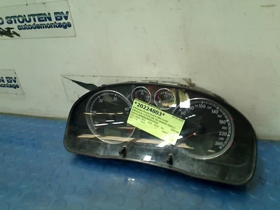 TACHO VW Passat Variant (3B6) Combi 1.9 TDI 100 (AVB(Euro 3)) 2004 3B0920829A - Bild 1 von 3