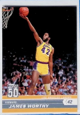 James Worthy Lakers 2007-08 Topps 50 aniversario #11 Foto 1 de 2