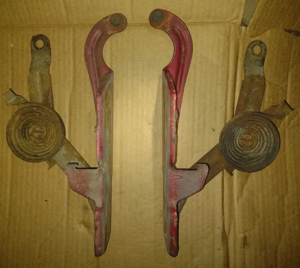 88-94-98 Chevy GMC C/K1500 C/K2500 Silverado Suburban Blazer Capucha Bisagras Par Foto 1 de 2