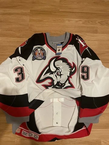 Autographed Buffalo Sabres Hasek Goat Head CCM NHL Jersey Stanley Cup White 52 Cover
