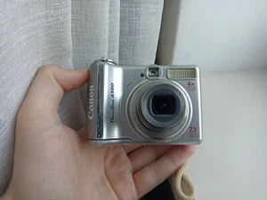 🔥Cámara compacta digital Canon PowerShot A560 plateada 7,1 MP🔥FUNCIONA juego COMPLETO🔥 - Imagen 1 de 7