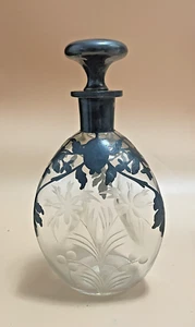 Vintage Floral Engraved Silver Overlay Pinch Decanter - Picture 1 of 15