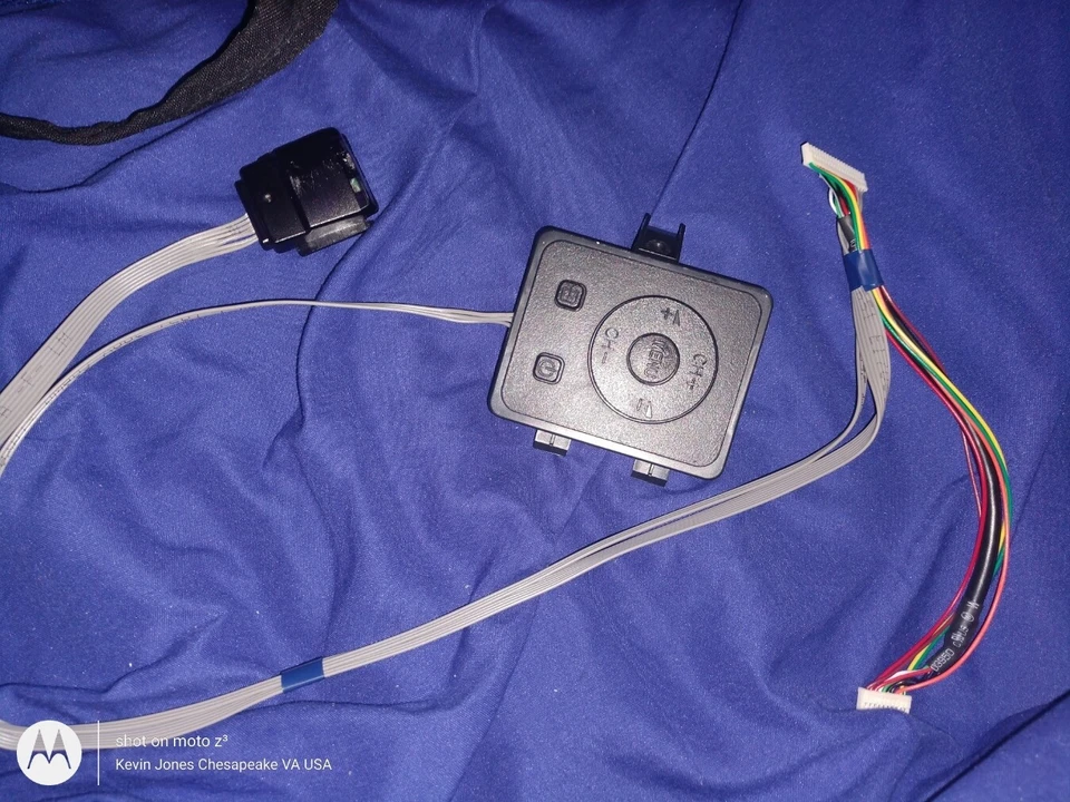 Hisense 55H6D On Off Buttons IR Receiver Module Wire Harness Incl. Free Shipping - Image 1 of 1