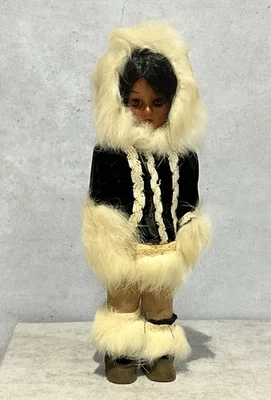 Vintage Carlson Native American Indian Doll Sleepy Eyes Eskimo - Image 1 of 4