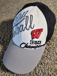 Locker Room Edition Wisconsin Badgers 2011 Football BIG 10 Champions Strapback - Bild 1 von 9