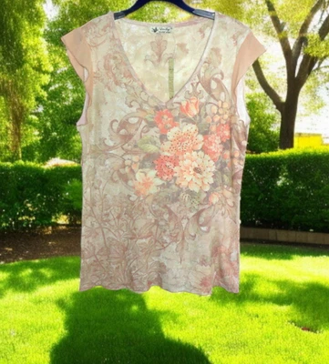 Unity World Wear XL Beige Embellished Floral Short Sleeve Top - NWT - Image 1 of 3