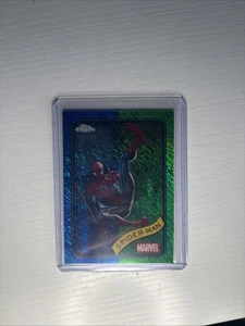 2025 Topps Chrome Marvel Spider-Man #101 Blue And Green Shimmer /199 Spiderman! - Picture 1 of 4