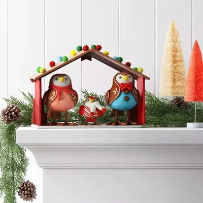 Conjunto de estatuillas de pájaro de tela de pan de jengibre Featherly Friends de cuatro piezas Wondershop Foto 1 de 4