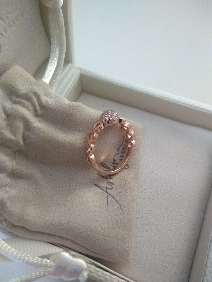 ASHLYNN AVENUE Emrys Chapado en Oro Rosa 18K Anillo Eslabón Piedra Central Talla 7 Foto 1 de 4