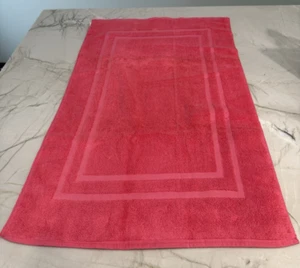 Vintage Drylon Bathroom Towel Mat Bright Petal Pink New old Stock Sears NOS - Picture 1 of 3