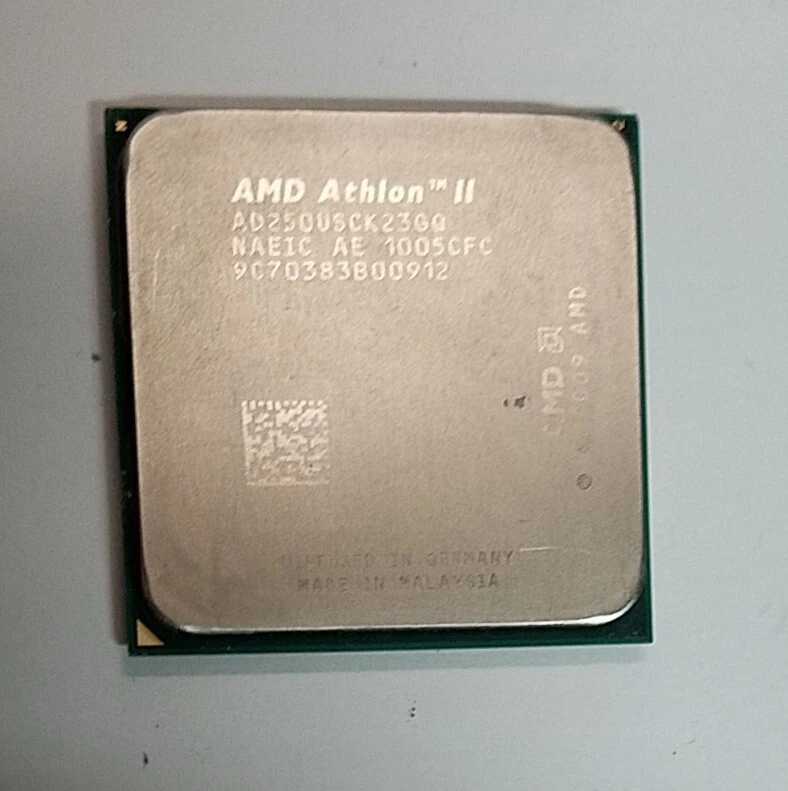 AMD Athlon II X2 250u Energy Efficient 1.6GHz Dual-Core (AD250USCK23GQ)... - Image 1 of 1