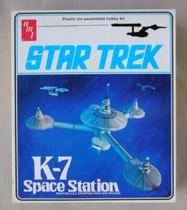 STAR TREK TOS K-7 SPACE STATION W/ MINI ENTERPRISE Plastic Model Kit AMT 644 - Picture 1 of 7