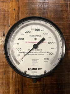 Matheson Modell 63-5601 Hochpräzises Vakuum-Testmessgerät - Bild 1 von 3
