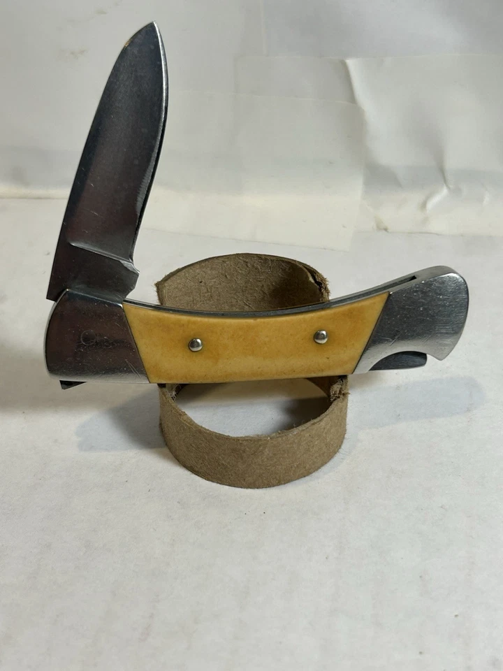 Buck 506 США Белая Ночь Скрипт Buck Pre 1986 Ручка Micarta - Изображение 1 из 4