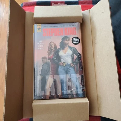 Stephen King LATER HARDCASE CRIME Edition (2 dust jackets) cello-sealed LTD 2500 - Image 1 of 3