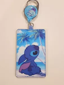 Loungefly Disney Lilo und Stitch Strand Ohana blau einziehbares Schlüsselband Ausweishalter - Bild 1 von 9