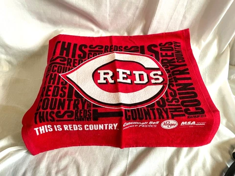 Cincinnati Reds Rally Towel THIS IS REDS COUNTRY Cover