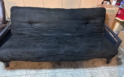 Futón Negro con Marco y Cojín (ENTREGA GRATUITA) Foto 1 de 3