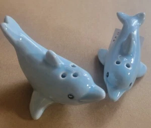 DOLPHINS Small Salt Pepper Shakers From Cracker Barrel - Picture 1 of 4