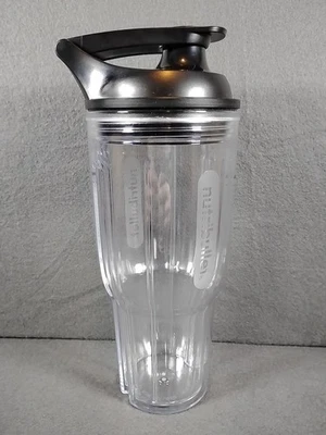 Taza Nutribullet 24 oz con tapa para llevar Foto 1 de 4