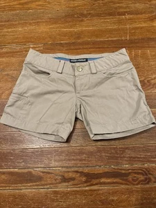 UNDER ARMOUR Women's Performance Shorts Low Rise Taupe Sz 2 - Picture 1 of 4