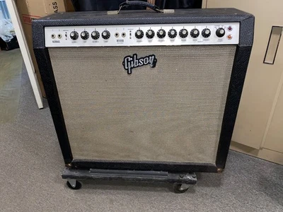 Gibson GA-55 RVT 1966 - Black tolex all original, 4 x 10” CVT speakers - Image 1 of 4