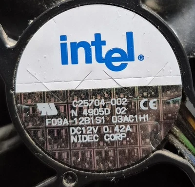 Intel C25704-002 Socket 775 Fan and Heatsink , Copper Core - Image 1 of 4