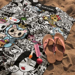 tokidoki sports towel STGCC Singapore Comic Con - Picture 1 of 4