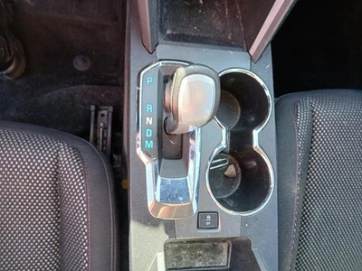 Used Automatic Transmission Shift Lever Assembly fits: 2013 Chevrolet Equinox  G - Image 1 of 4