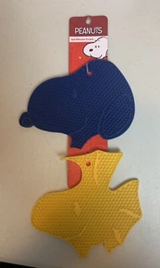 Peanuts SNOOPY & WOODSTOCK Silicone Kitchen Trivets Brand New Package - Picture 1 of 8