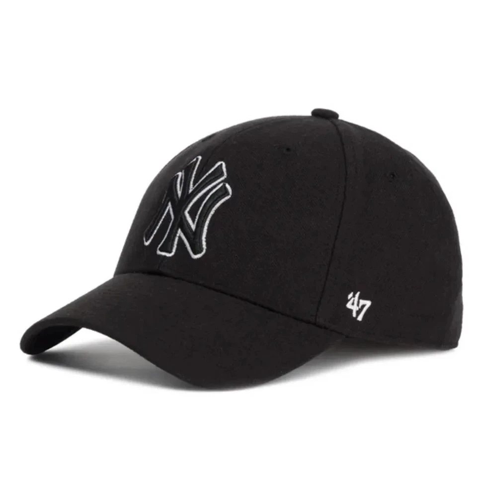Forty Seven 47 York Yankees Black White MVP Curved Visor Snapback Cap