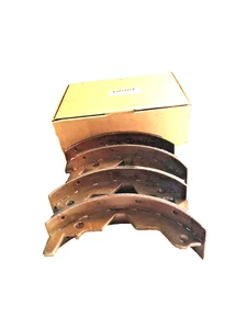 Club Car Golf Cart 1974-80, Mercury Hydraulic Brake Shoes, 8227, 8638, 4209 - Picture 1 of 2