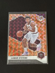 Baloncesto Lamar Stevens Orange Reactive Prizm 2020-21 mosaico n.º 238 - Imagen 1 de 2