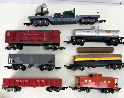 Lot (7) 1950/60's Vintage AMERICAN FLYER S Gauge Collectible Model Train Cars - Image 1 of 4