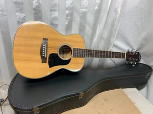 Guitarra acústica vintage de 6 cuerdas con estuche Aria AF20-1/2 N - Imagen 1 de 19