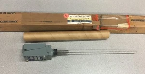 NEW IN BOX SQUARE D LIMIT SWITCH 9007 B54K SERIES B - Picture 1 of 4