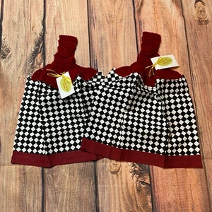 Checkerboard Linen Crocheted Burgundy Top Kitchen Towel (Set of 2) - Diner Retro - Picture 1 of 8
