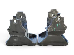 Infiniti QX56 11-13 Front Engine Motor Mount Bracket 11233-1LA0A, D024, OEM, 201 - Picture 1 of 4