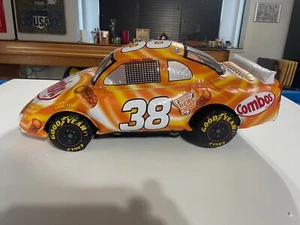 Inflatable Combos Radio Controlled NASCAR #38 Elliot Sadler - Picture 1 of 10