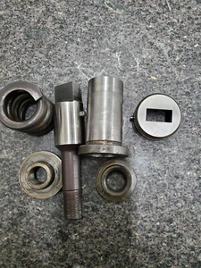 Station Strippit 1-1/4 "Rechteck" Locher 0,500 x 1,000 x 0,50" Matrize +,008 - Bild 1 von 12