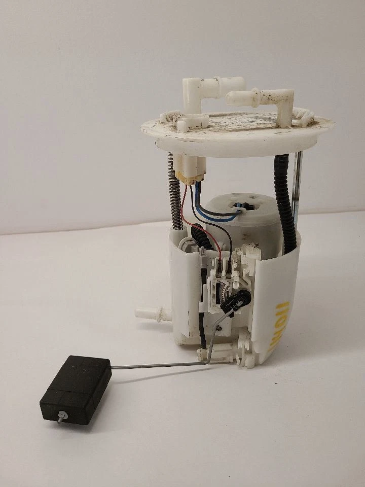 2011-2015 LINCOLN MKX Fuel Pump Assembly AWD BT4Z9H307C Foto 1 de 4