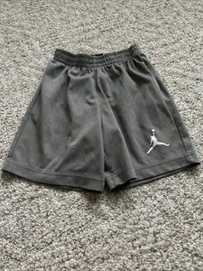 Air Jordan Boys Shorts Size  S - Picture 1 of 3