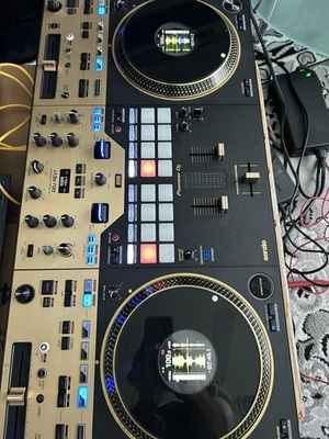Pioneer DJ DDJ-REV7 Limited Edition Gold Motorized DJ Controller for Serato Pro - Image 1 of 4