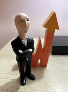 YouTooz: Figura Vinilo Colección Meme Stonks #21 WSB Wall Street Apuestas Suelta - Imagen 1 de 8