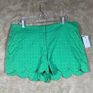 Crown and Ivy Shelby Women’s Scallop Trim Shorts Size 16 Kelly Green - Picture 1 of 11