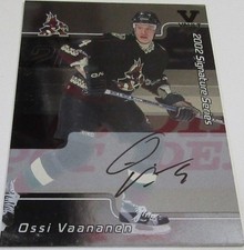 2001-02 In The Game Signature Series Ossi Vaananen AUTOGRAPHED Hockey Card