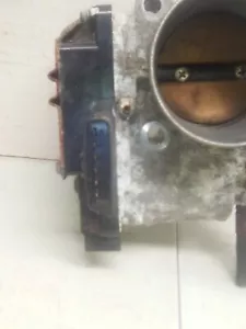 05 Mitsubishi Galand Throttle Body - Picture 1 of 3