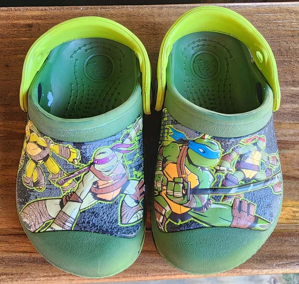 Crocs Crianças Criança TMNT Tartarugas Slingback Sandálias Tamancos Verde Meninos 4 C 5 - Imagem 1 de 4