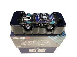 Chase! Coche fundido a presión azul Kaido House x Mini GT 1:64 Datsun Fairlady Z KHMG024 - Imagen 1 de 2